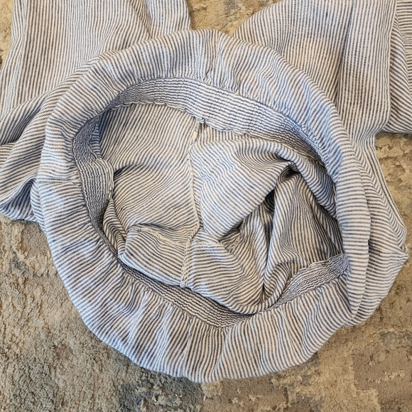 Pure Navy Linen Wideleg Blue white stripe pants. Women size Large. - Picture 6 of 16